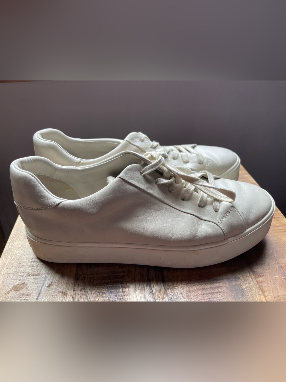 Vince Cream Leather Low-Top Sneakers